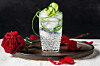 Hendrick's gin och tonic, med gurka.