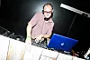 Darin Bresnitz, Finger on the pulse
