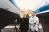 Vice VD Jannica Hedlund och restaurangchef Måns Daniel vid nya Boulebaren i Tantolunden.