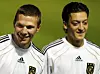 94550-buhlen-um-deutsche-stars-fuenf-clubs-wollen-ozil.jpg